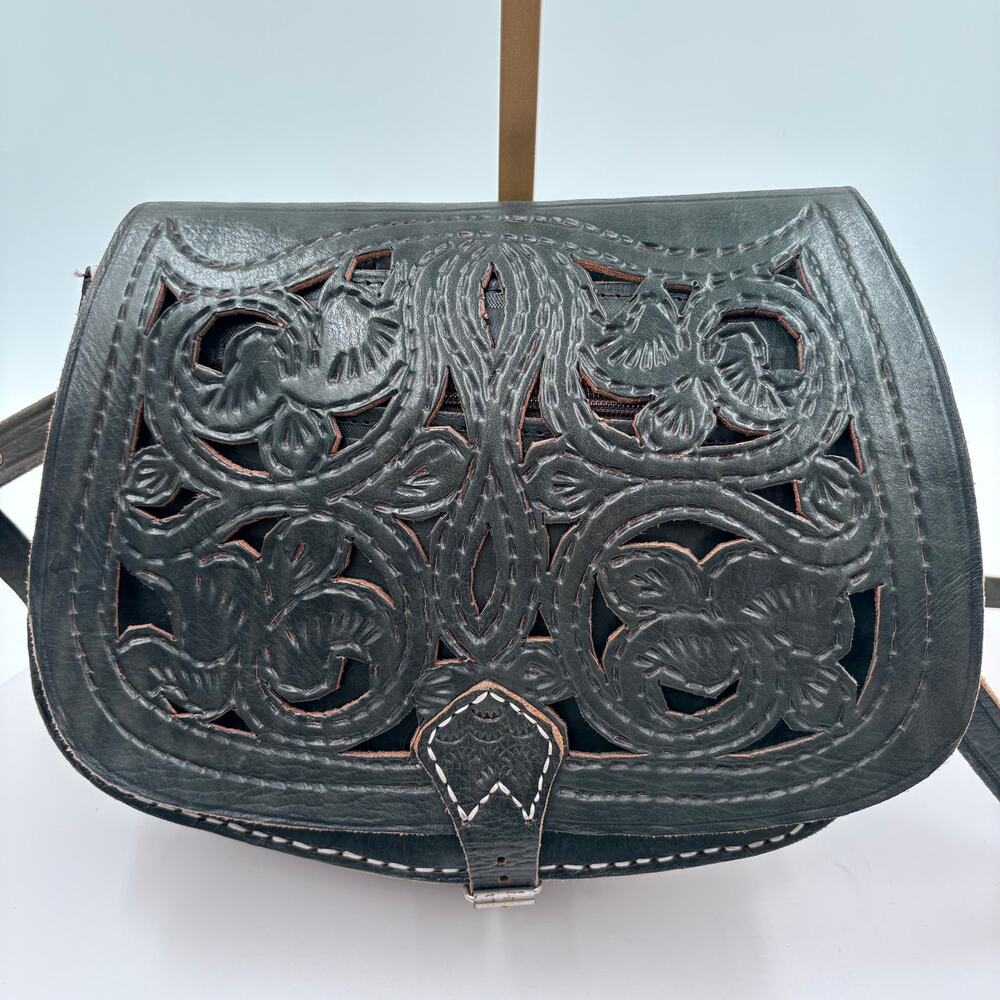 Vintage Western Style No Brand Cross Body Purse - Picture 2 of 9
